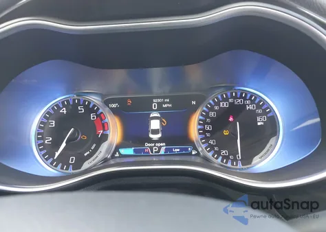 2016 Chrysler 200 C из США, поврежденный, VIN 1C3CCCCG3GN185256